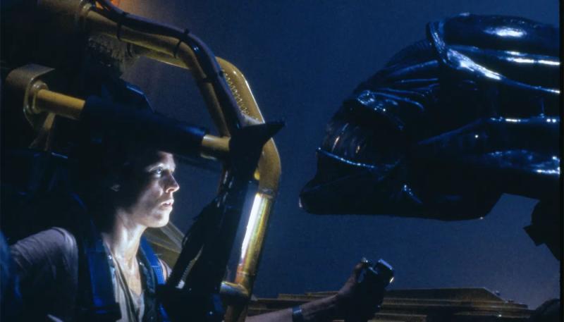 Сигурни Уивер рассказала о культовой фразе из фильма "Чужие"