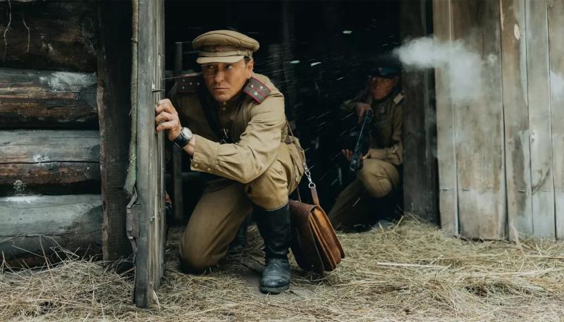 Военная драма "Август" станет первым миллиардером осени